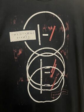 Twenty One Pilots Blurryface Album Cover XL Shirt